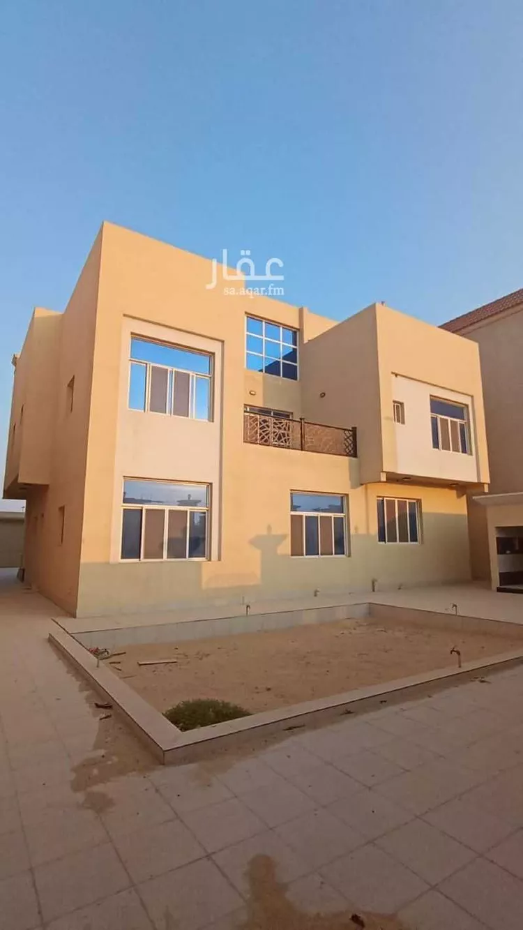 فيلا للبيع في شارع الارجوان, حي الحسام, مدينة الدمام, المنطقة الشرقية صورة 2