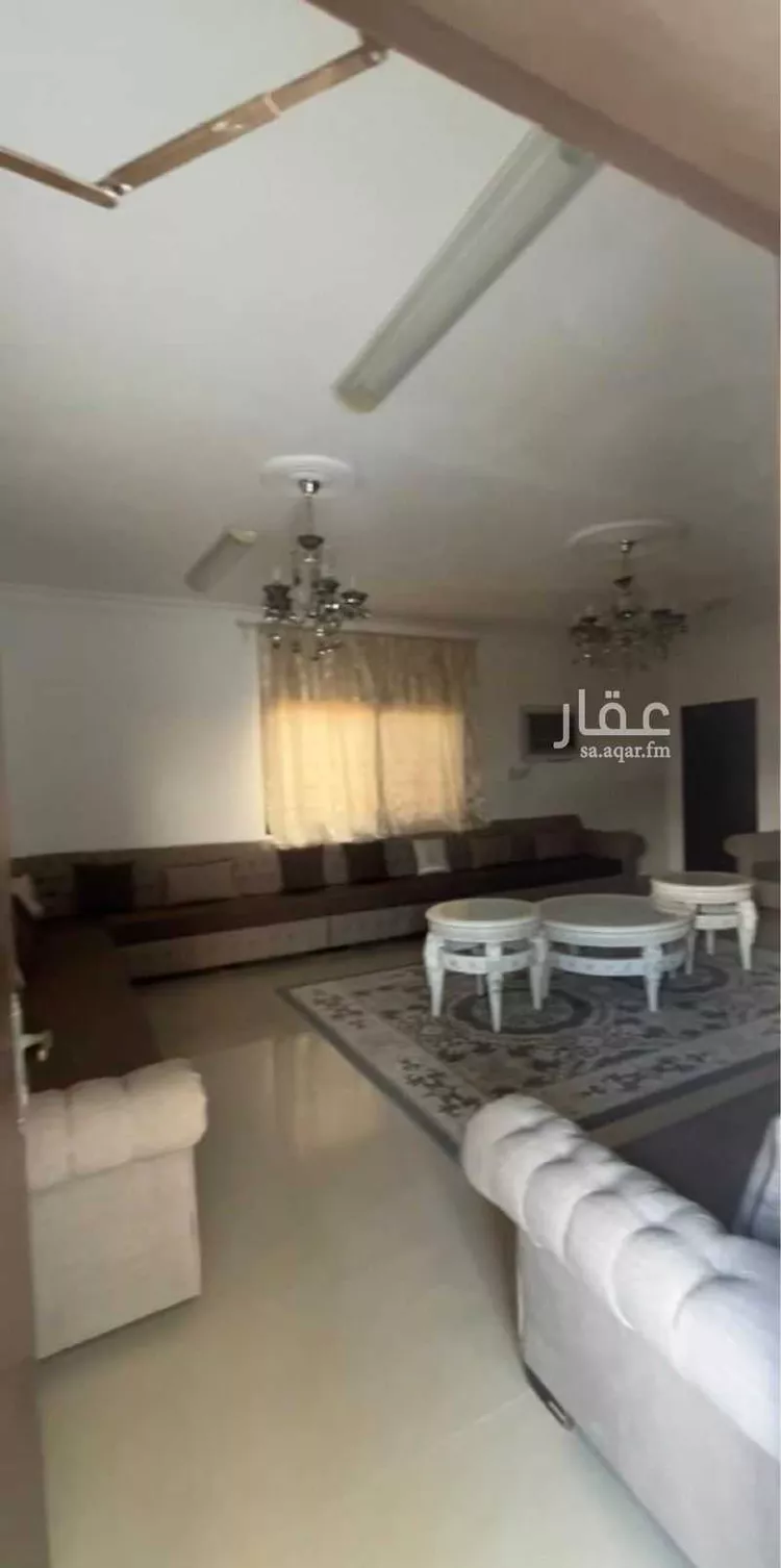 فيلا للبيع في شارع احمد بن حنبل, حي الدوحة الشمالية, مدينة الظهران, المنطقة الشرقية صورة 4