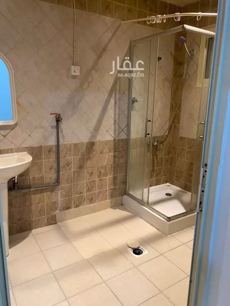 شقة للإيجار في شارع ابو ألعقيل الاسلمي, حي الدانة الشمالية, مدينة الظهران, المنطقة الشرقية صورة 2