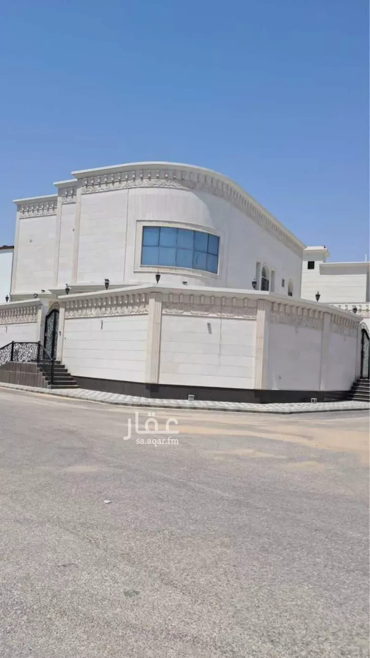 فيلا للبيع في شارع القافلة, حي الشعلة, مدينة الدمام, المنطقة الشرقية صورة 3