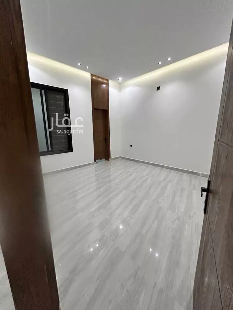 دور للإيجار في شارع الأمير سعود بن محمد بن مقرن ، حي طيبة ، الرياض ، منطقة الرياض