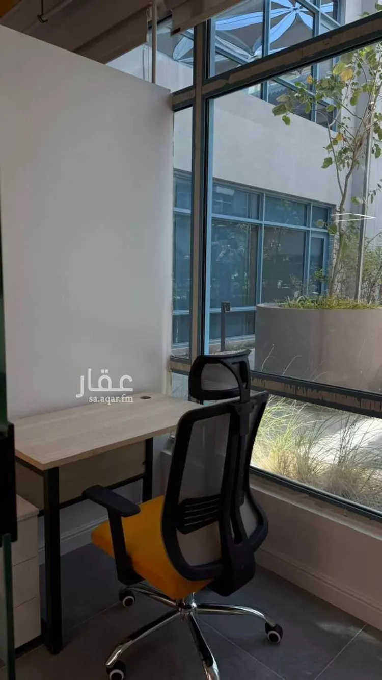 مكتب تجاري للإيجار في شارع صيدا, حي الدريهمية, مدينة الرياض, منطقة الرياض صورة 4