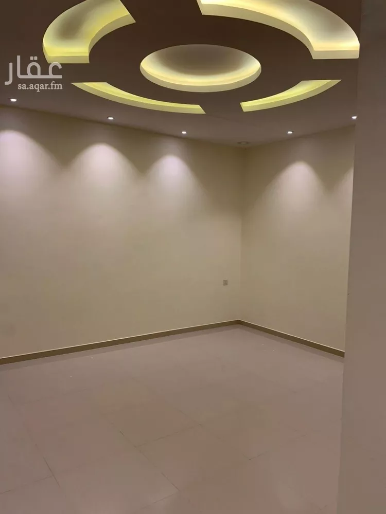 فيلا للإيجار في شارع ابن شبيل, حي العارض, مدينة الرياض, منطقة الرياض صورة 2
