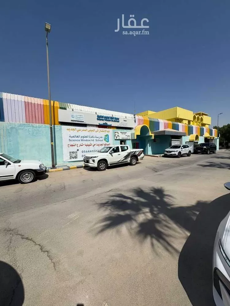 عمارة للإيجار في شارع حمزة بن محمد, حي الروضة, مدينة الرياض, منطقة الرياض صورة 4