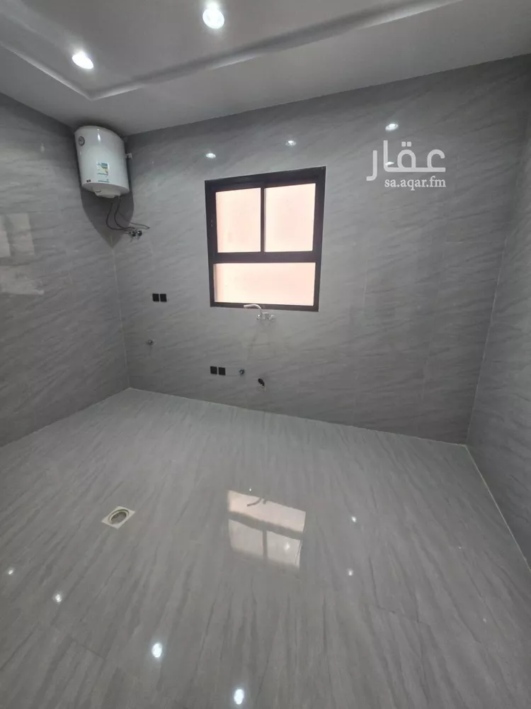 دور للبيع في شارع المندسه, حي الرمال, مدينة الرياض, منطقة الرياض صورة 4