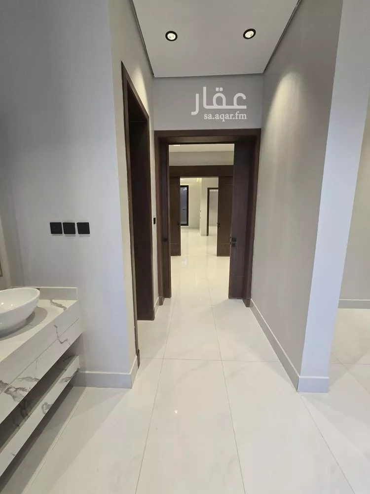 فيلا للبيع في شارع جبل البرم, حي الرمال, مدينة الرياض, منطقة الرياض صورة 4