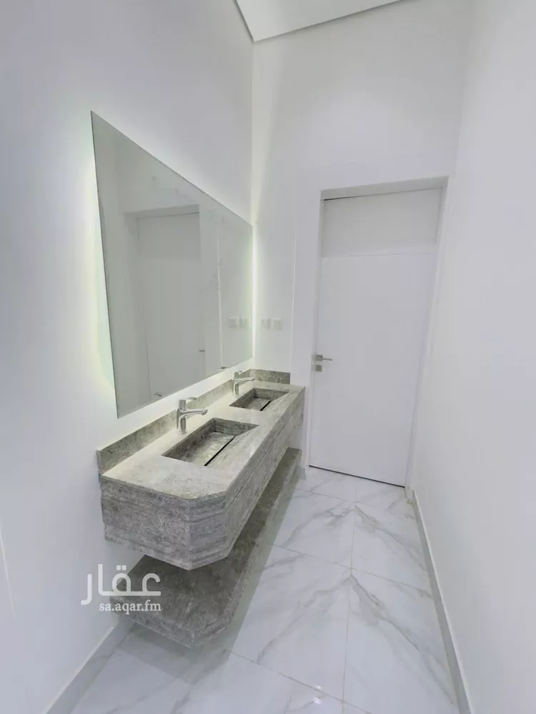 دور للبيع في شارع اجداد, حي القادسية, مدينة الرياض, منطقة الرياض صورة 5