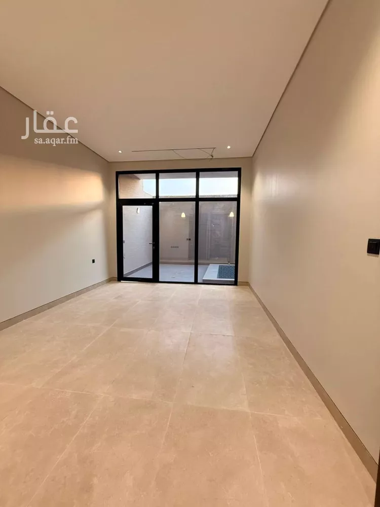 Floor for Sale in Riyadh Ishbiliyah 6