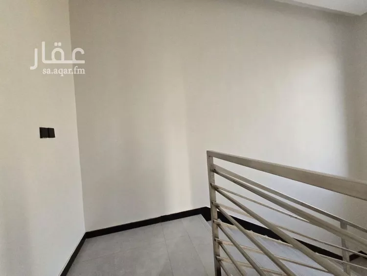 دور للبيع في شارع رقم 208, حي الجنادرية, مدينة الرياض, منطقة الرياض صورة 2