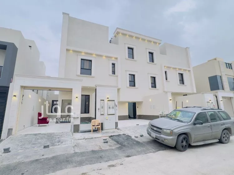 دور للبيع في شارع اجداد, حي القادسية, مدينة الرياض, منطقة الرياض