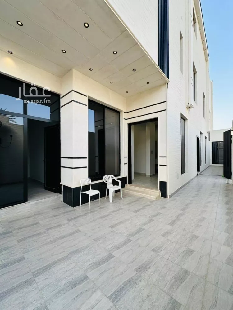 Floor for Sale in Riyadh Al Khaleej صورة 2