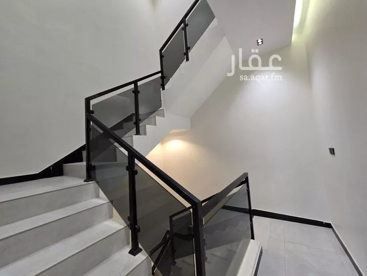 دور للبيع في شارع رقم 208, حي الجنادرية, مدينة الرياض, منطقة الرياض صورة 2