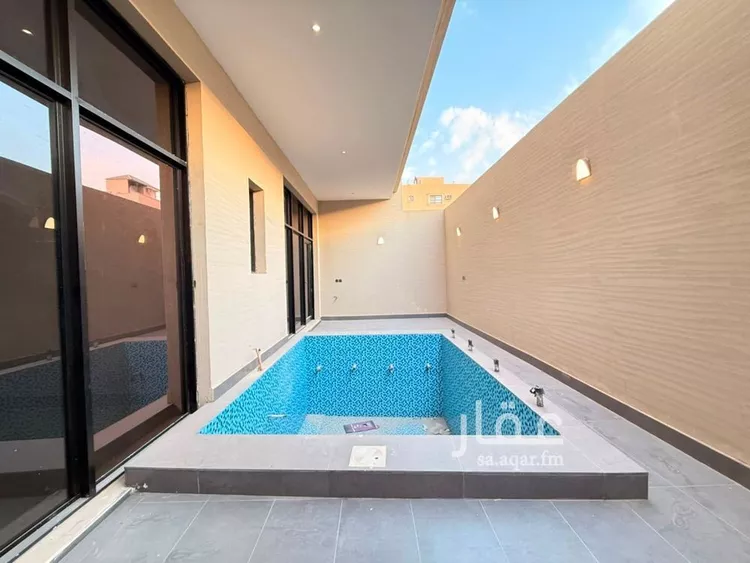 Floor for Sale in Riyadh Ishbiliyah 7