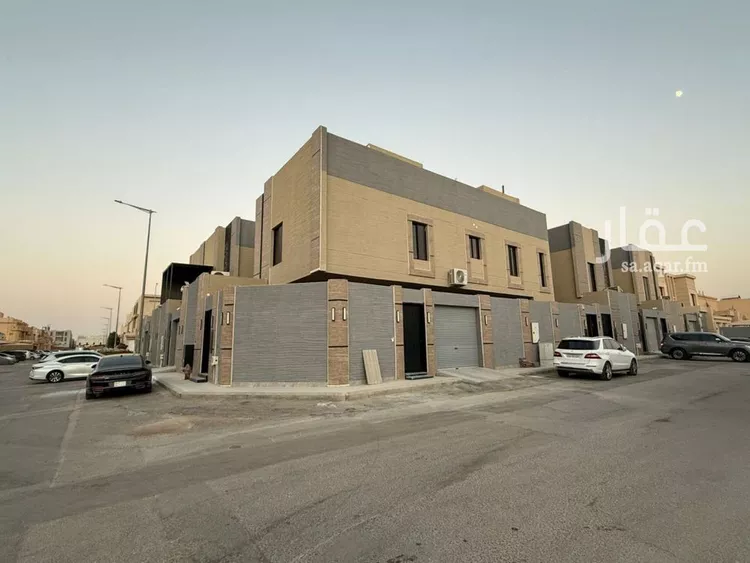 دور للبيع في شارع رقم 322, حي المونسية, مدينة الرياض, منطقة الرياض