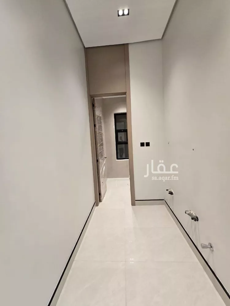 فيلا للبيع في شارع خليج تونس, حي المعيزيلة, مدينة الرياض, منطقة الرياض صورة 5