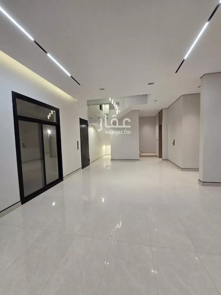 فيلا للبيع في شارع خليج تونس, حي المعيزيلة, مدينة الرياض, منطقة الرياض صورة 3