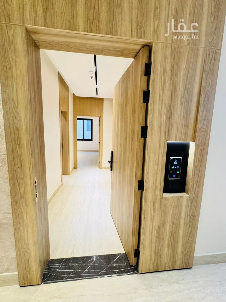 شقة للبيع في شارع عبدالله بن قيس, حي إشبيلية, مدينة الرياض, منطقة الرياض صورة 3
