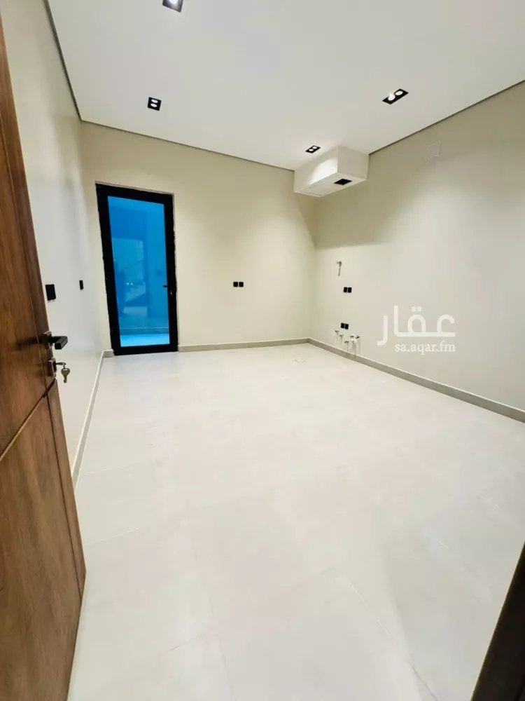 Villa for Sale in Riyadh Al Munsiyah 9