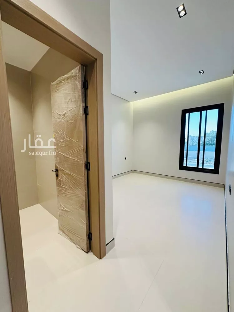 فيلا للبيع في شارع خليج تونس, حي المعيزيلة, مدينة الرياض, منطقة الرياض 16