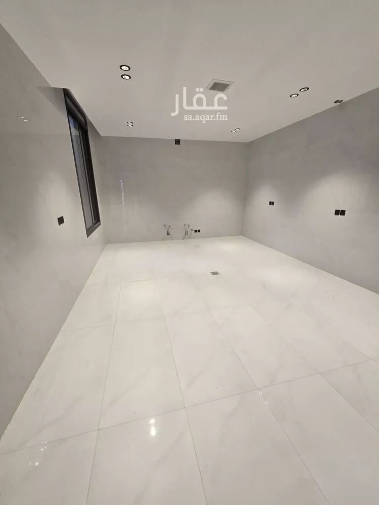 فيلا للبيع في شارع جبل البرم, حي الرمال, مدينة الرياض, منطقة الرياض صورة 5