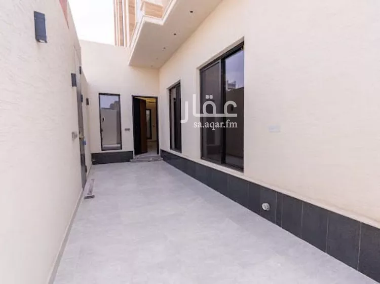 فيلا للبيع في شارع أحمد بن الحجاج, حي العارض, مدينة الرياض, منطقة الرياض صورة 3