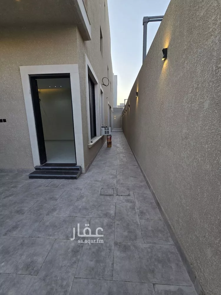 دور للبيع في شارع إبراهيم بن حسين, حي الرمال, مدينة الرياض, منطقة الرياض صورة 3