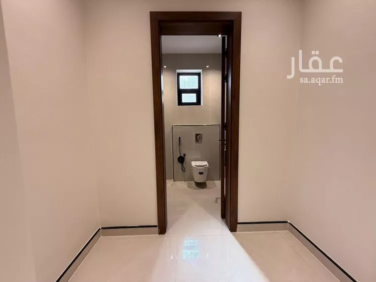 فيلا للبيع في شارع علي بن الأثير, حي الرمال, مدينة الرياض, منطقة الرياض صورة 4