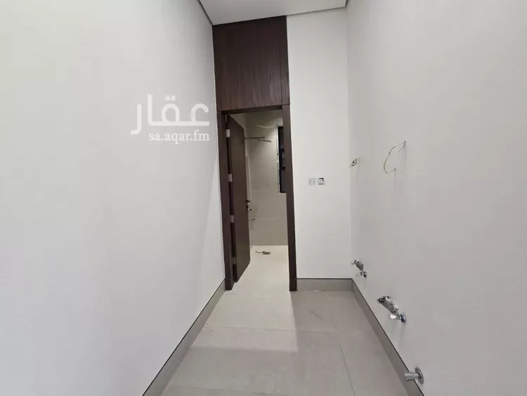 فيلا للبيع في شارع نقعه, حي اليرموك, مدينة الرياض, منطقة الرياض صورة 4
