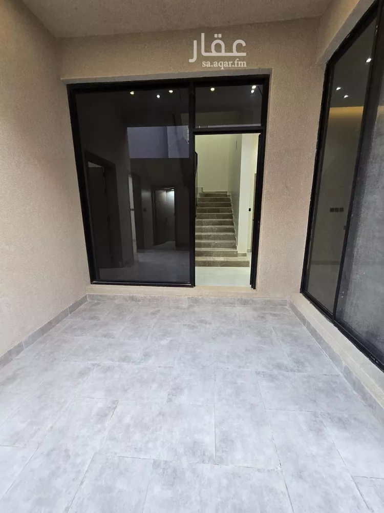 دور للبيع في شارع إبراهيم بن حسين, حي الرمال, مدينة الرياض, منطقة الرياض صورة 4