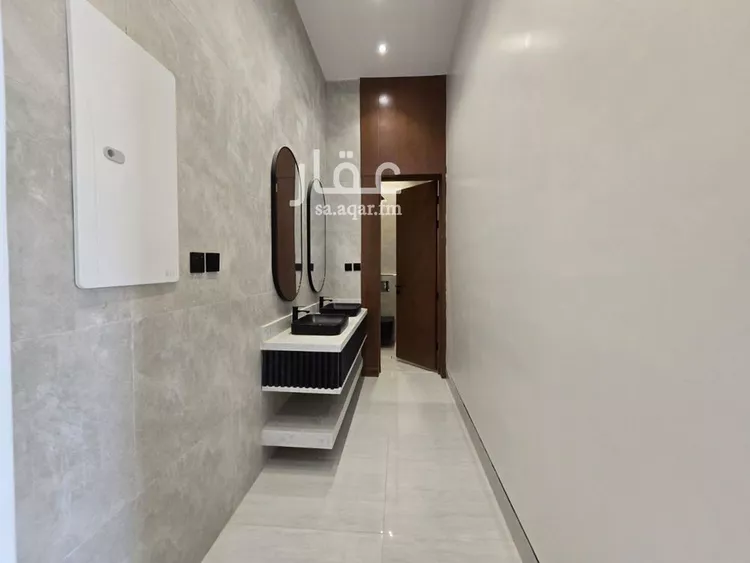 دور للبيع في شارع إبراهيم آل مبارك, حي الرمال, مدينة الرياض, منطقة الرياض صورة 3