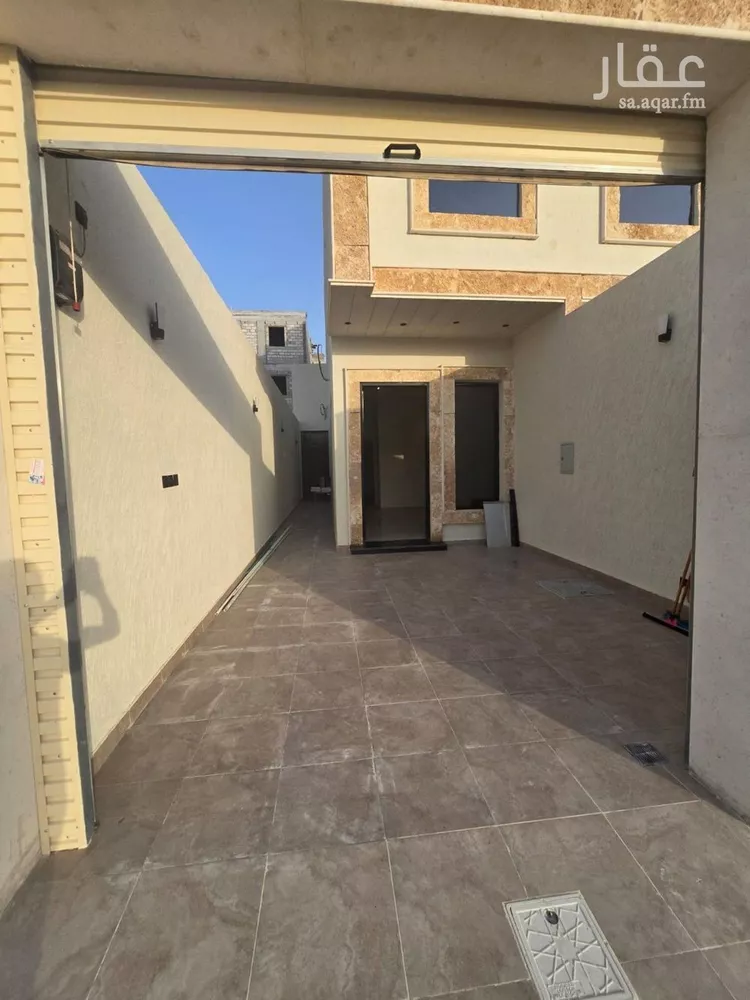 دور للبيع في شارع الضياء, حي الجنادرية, مدينة الرياض, منطقة الرياض صورة 2