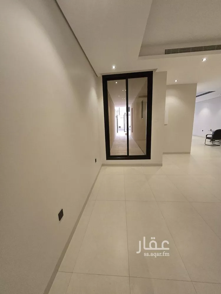 Floor for Sale in Riyadh Al Yarmouk صورة 3