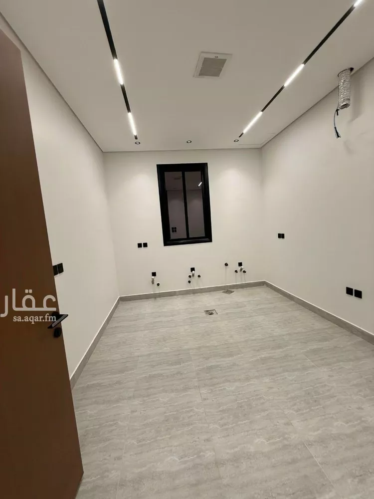شقة للبيع في شارع السلطان قابوس بن سعيد, حي المعيزيلة, مدينة الرياض, منطقة الرياض صورة 3