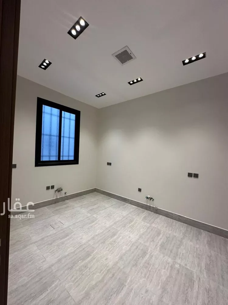 فيلا للبيع في شارع ابى رفاعه العدوى, حي الرمال, مدينة الرياض, منطقة الرياض 6