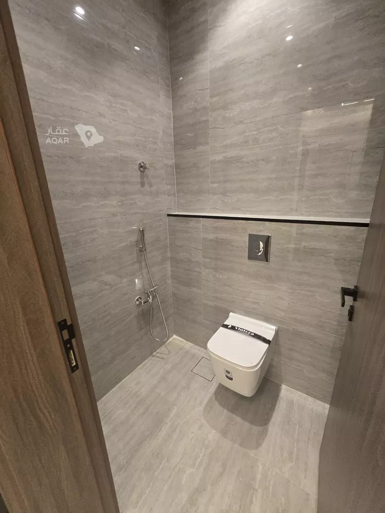 Apartment for Sale in Riyadh Al Yarmouk 24