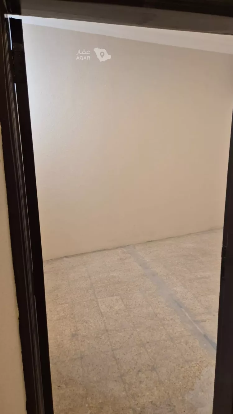 Building for Rent in Riyadh Sultana 12