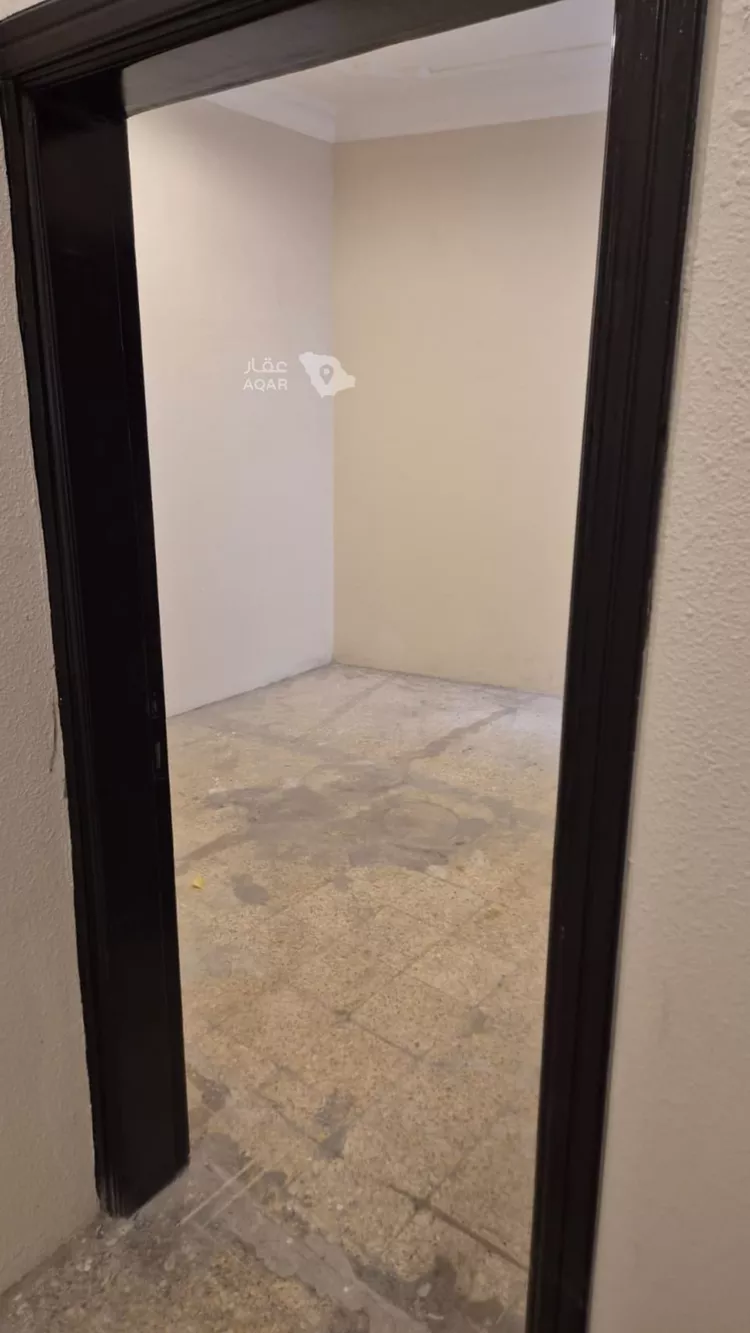 Building for Rent in Riyadh Sultana 16