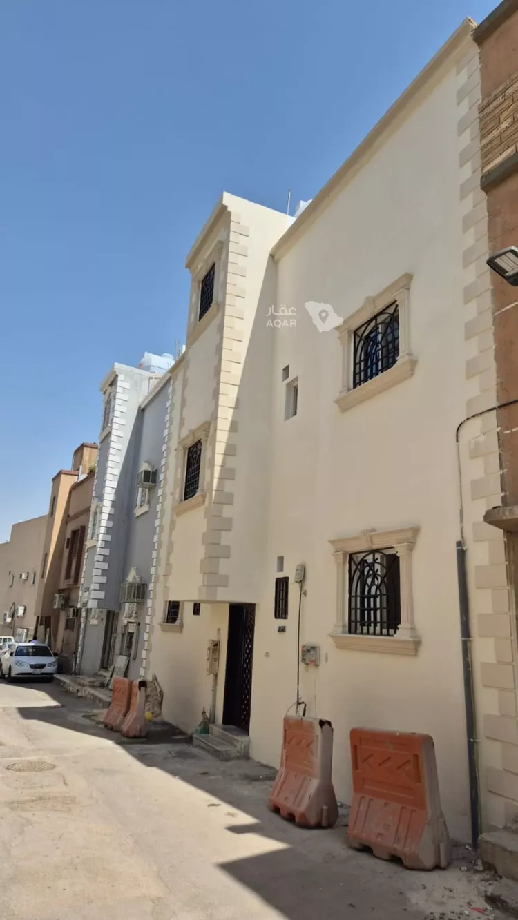 عمارة للإيجار في شارع شبيب الليثي, حي سلطانة, مدينة الرياض, منطقة الرياض