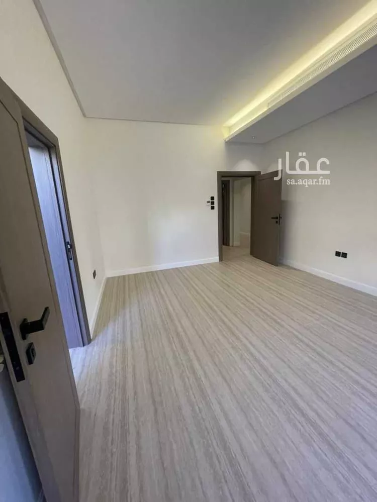 فيلا للبيع في شارع رقم 542, حي الملقا, مدينة الرياض, منطقة الرياض صورة 4