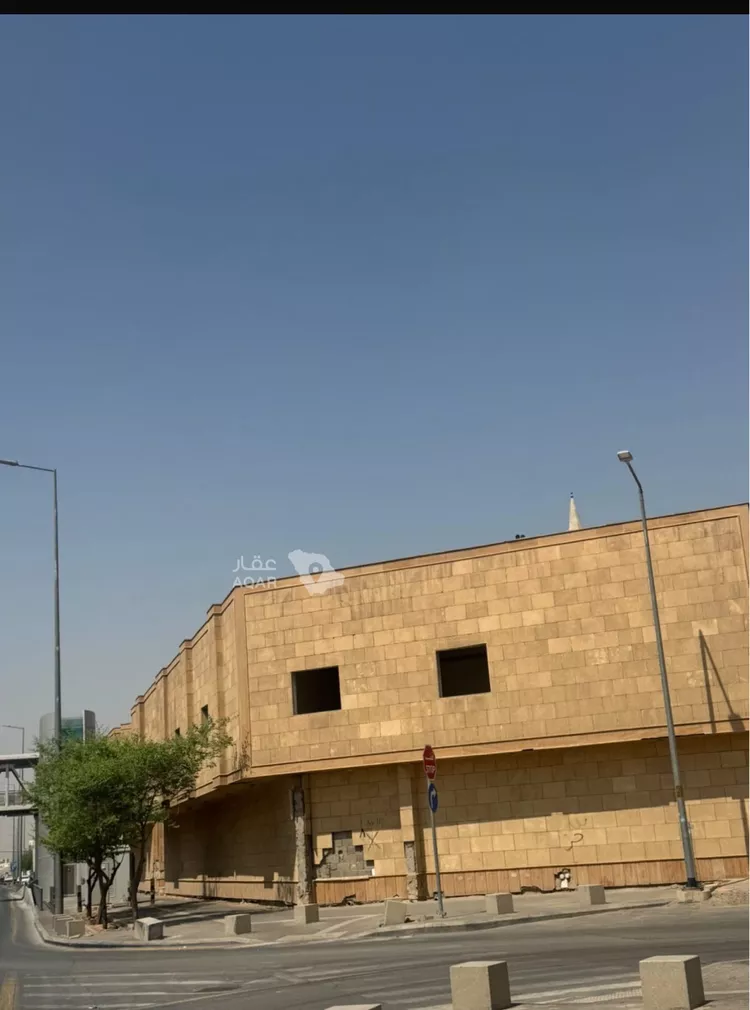 مجمع للإيجار في شارع الخرج, حي الخالدية, مدينة الرياض, منطقة الرياض 8