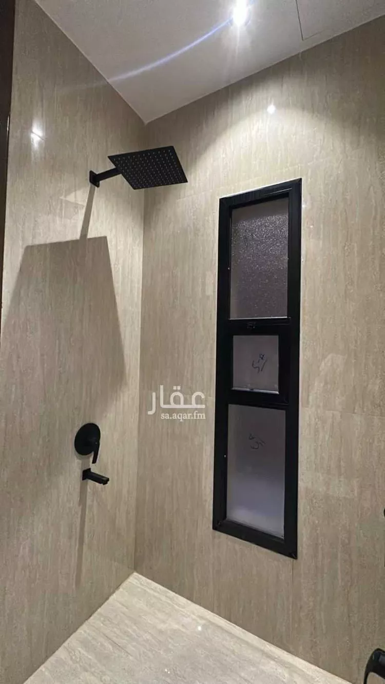 دور للبيع في شارع الحارث بن عبدالرحمن, حي عكاظ, مدينة الرياض, منطقة الرياض صورة 3