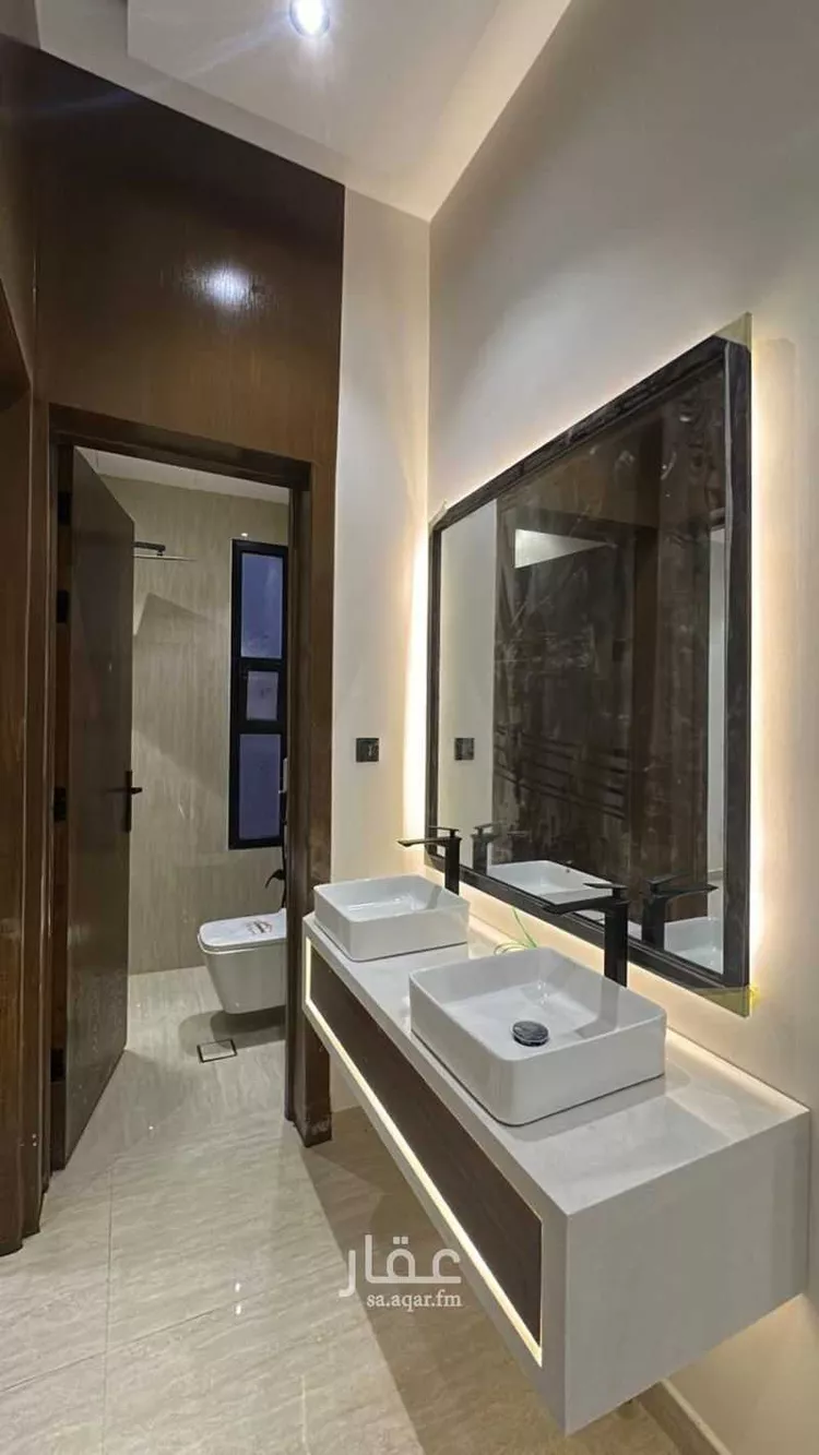 دور للبيع في شارع الحارث بن عبدالرحمن, حي عكاظ, مدينة الرياض, منطقة الرياض صورة 5
