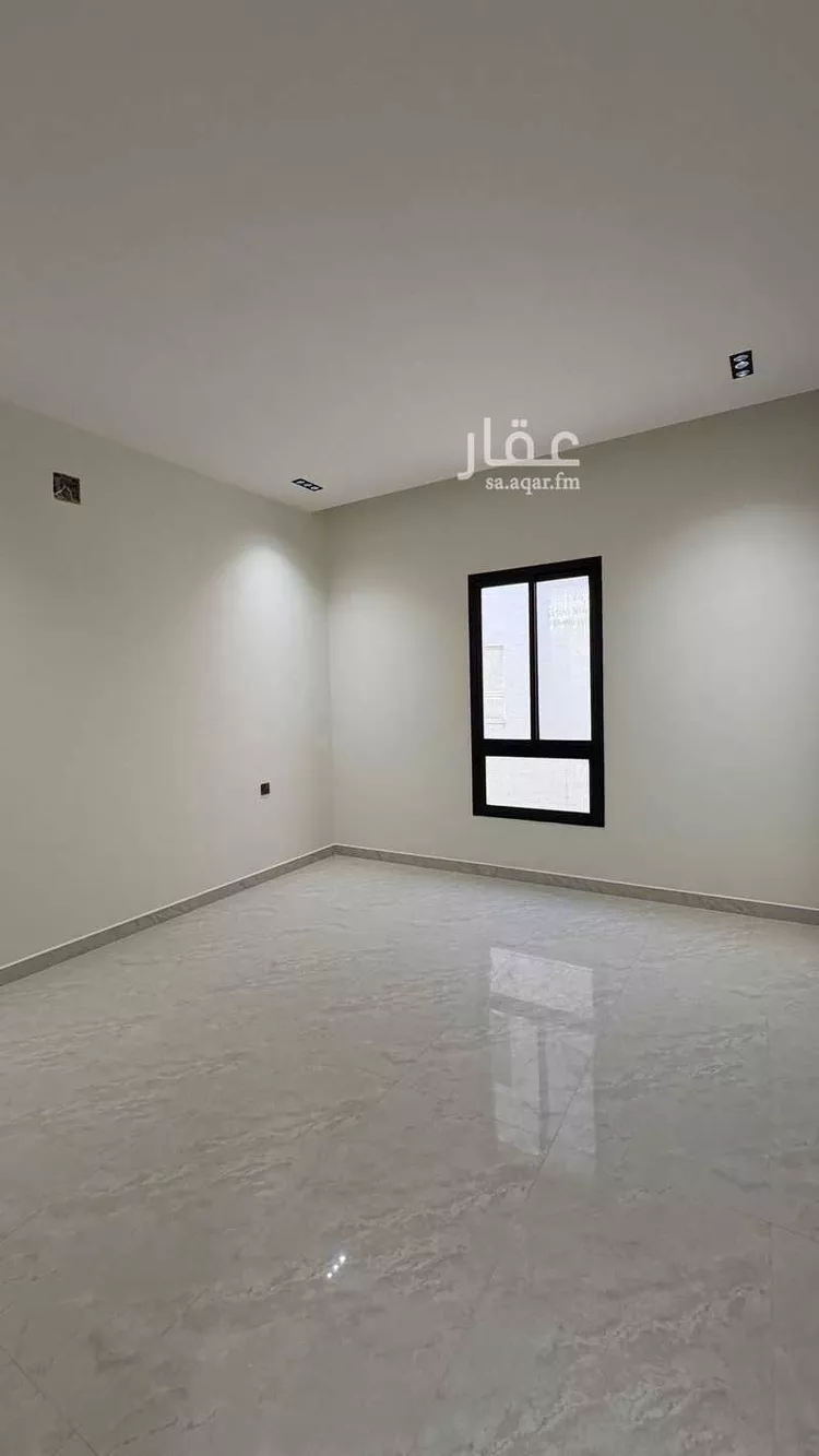 دور للبيع في شارع إسماعيل القسط, حي طويق, مدينة الرياض, منطقة الرياض 7