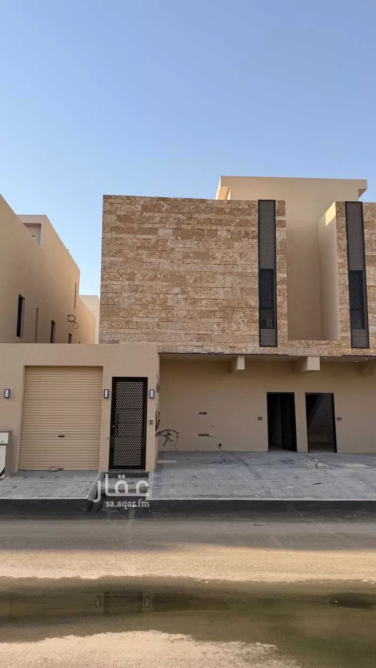 Floor for Sale in Riyadh Tuwaiq