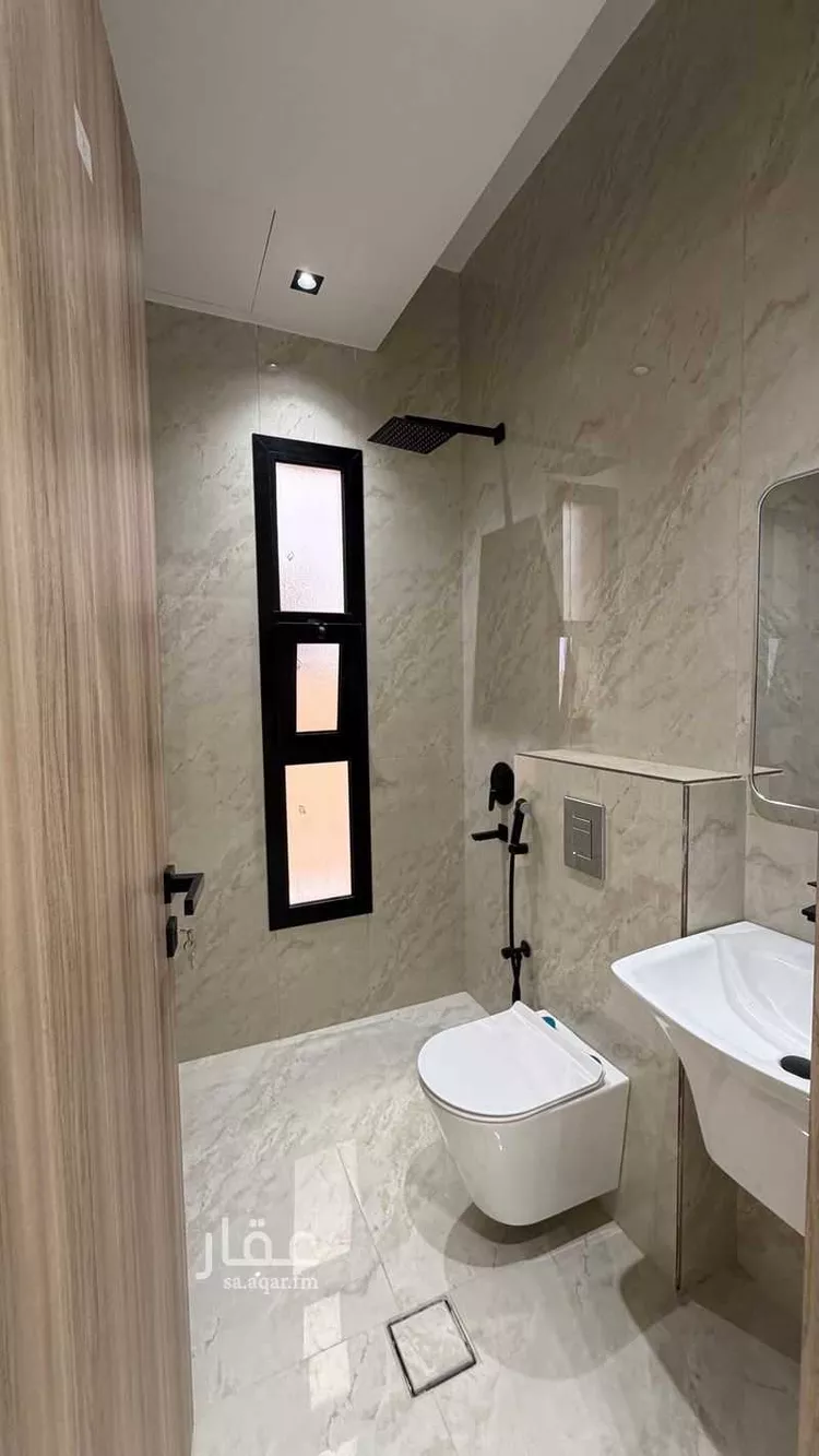 Floor for Sale in Riyadh Tuwaiq صورة 2