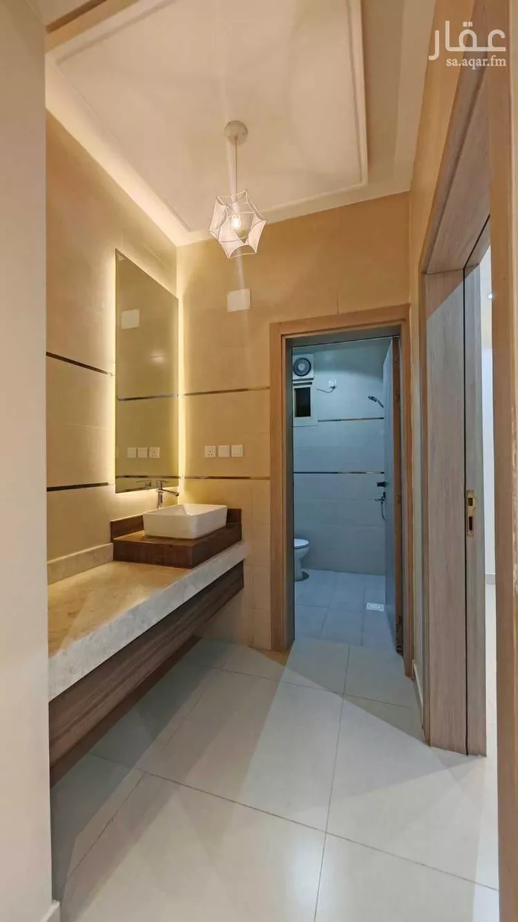 فيلا للبيع في شارع عبدالعزيز مظهر, حي الزاوية, مدينة خميس مشيط, منطقة عسير صورة 5