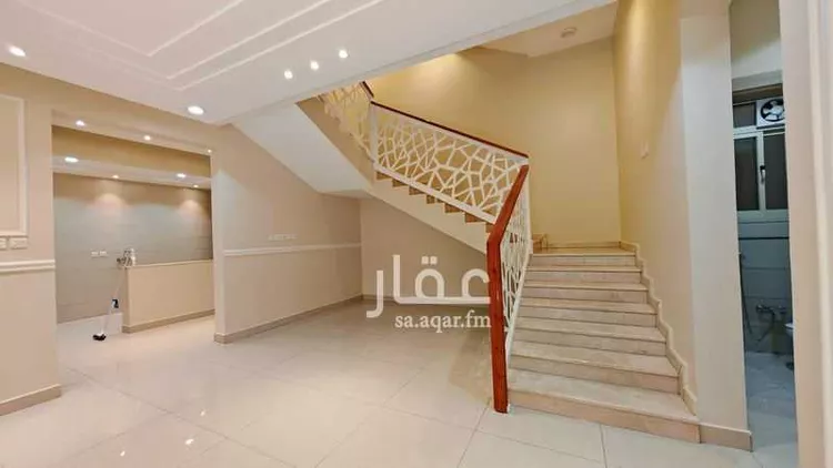 فيلا للبيع في شارع عبدالعزيز مظهر, حي الزاوية, مدينة خميس مشيط, منطقة عسير صورة 4