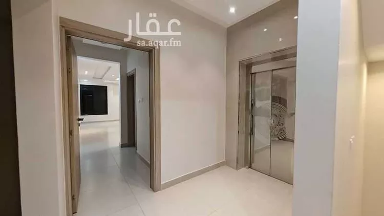 فيلا للبيع في شارع عبدالعزيز مظهر, حي الزاوية, مدينة خميس مشيط, منطقة عسير