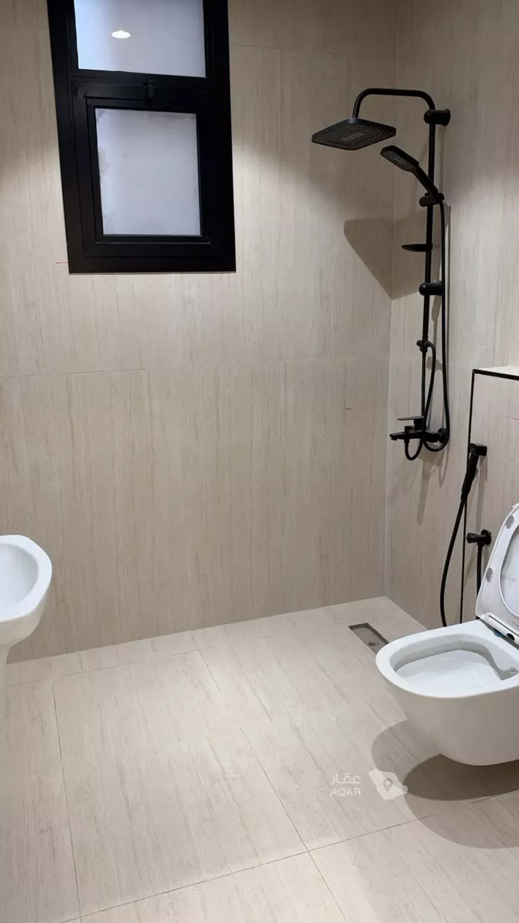 عمارة للإيجار في شارع الشيخ عبدالله أبابطين, حي الريان, مدينة الرياض, منطقة الرياض 16