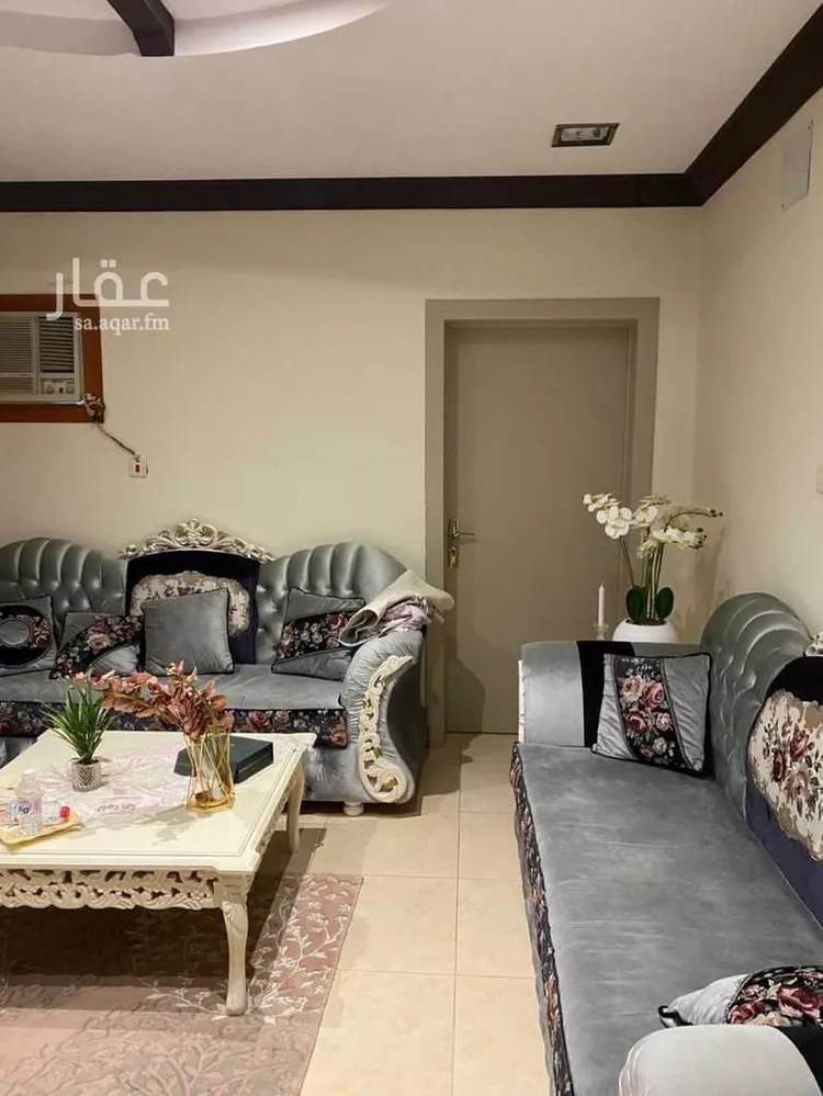 فيلا للبيع في شارع المناجيم, حي الخليج, مدينة الرياض, منطقة الرياض صورة 2